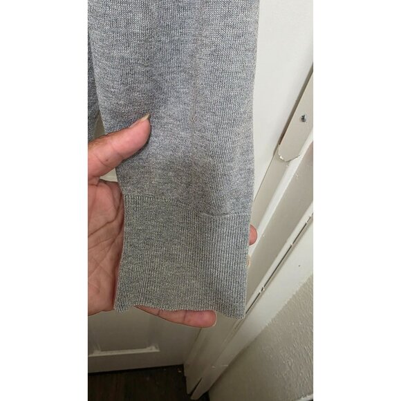 Crocodile Men's Gray V-Neck Cardigan Sweater Navy Trim & Button Front Size M - Picture 7 of 8